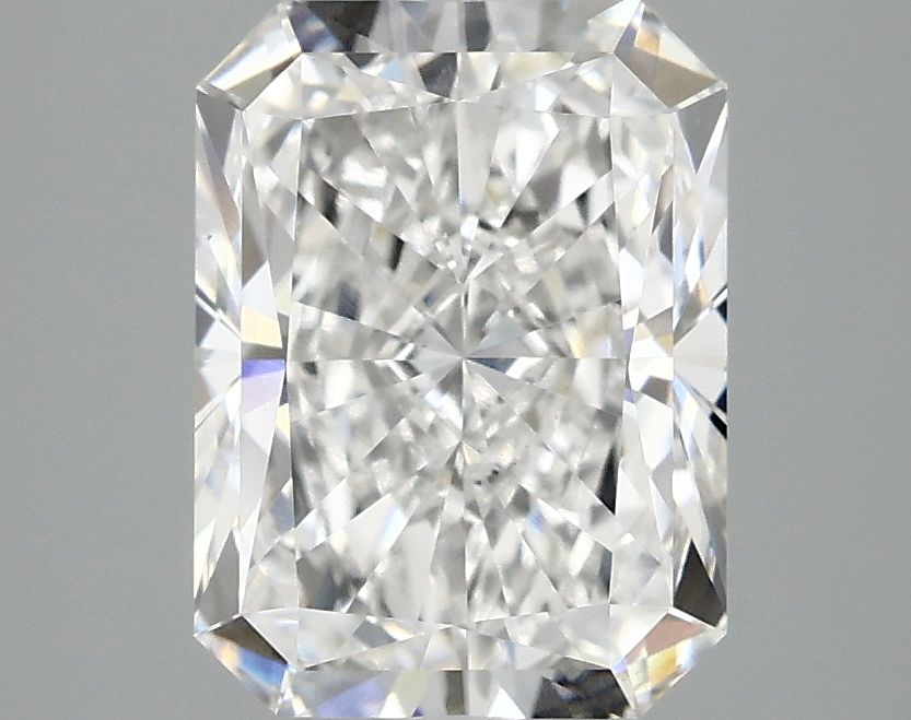 3.04 ct. radiant Lab Grown Diamond front image