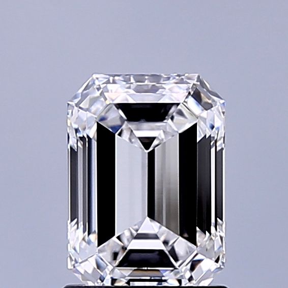 1.49 ct. emerald Lab Grown Diamond front image
