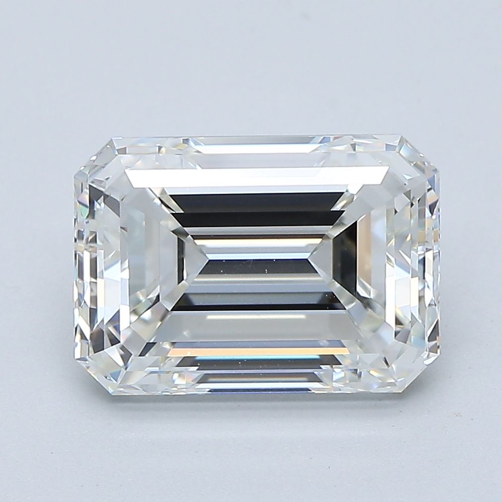 3.50 ct Emerald diamond