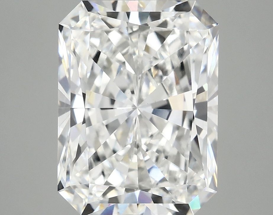 3.92 ct. radiant Lab Grown Diamond front image