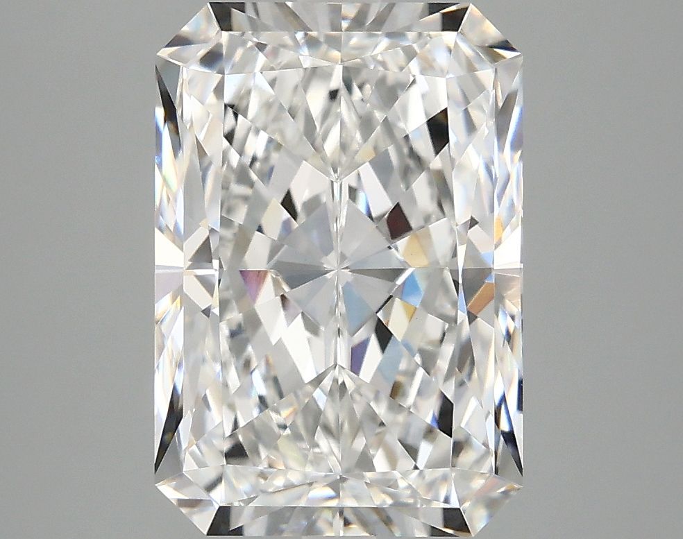 4.10 ct. radiant Lab Grown Diamond front image