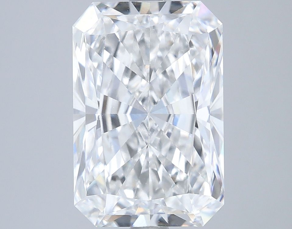 3.79 ct. radiant Lab Grown Diamond front image