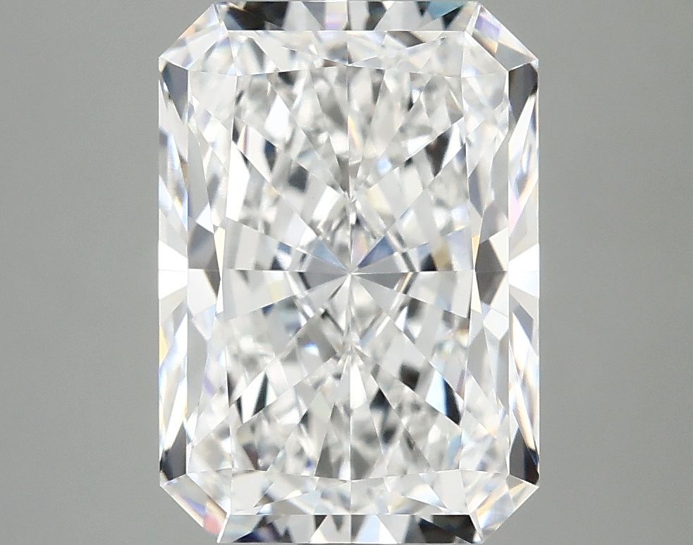 4.08 ct. radiant Lab Grown Diamond front image