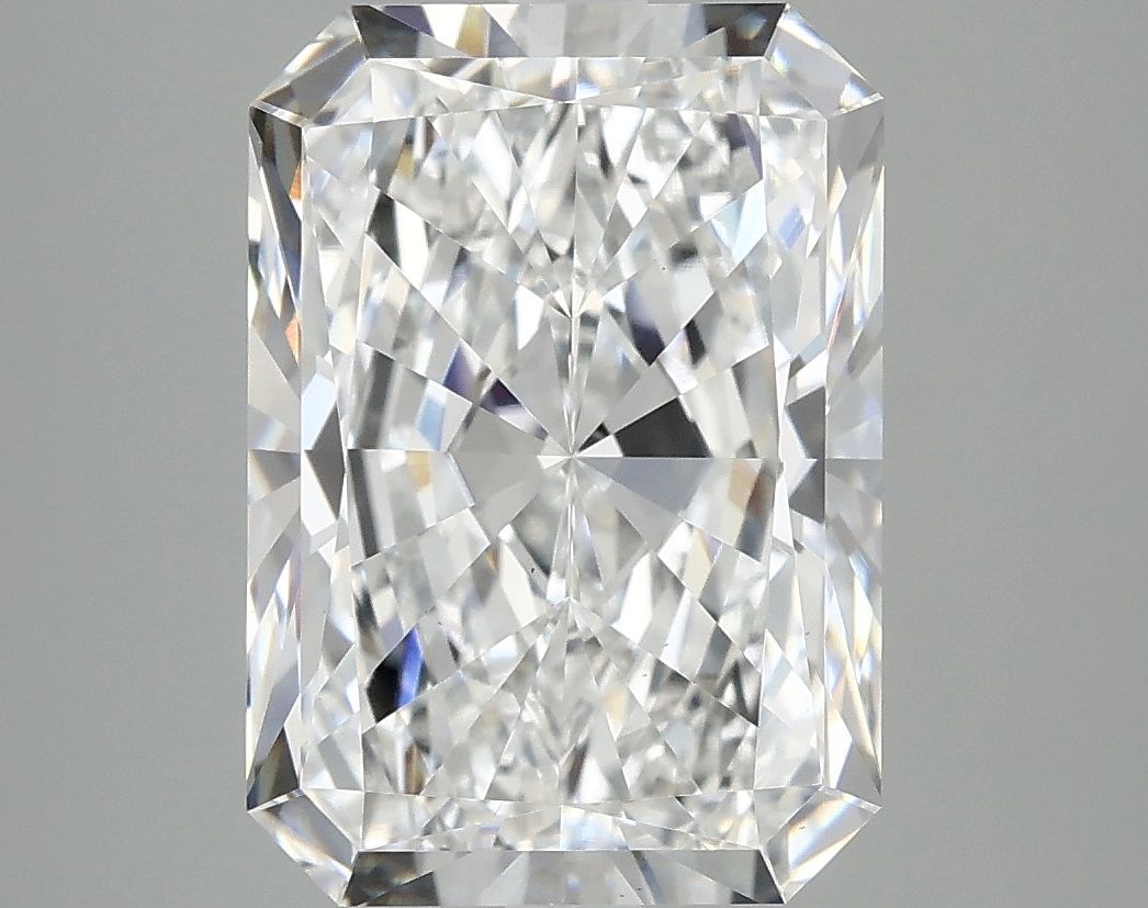 5.09 ct. radiant Lab Grown Diamond front image