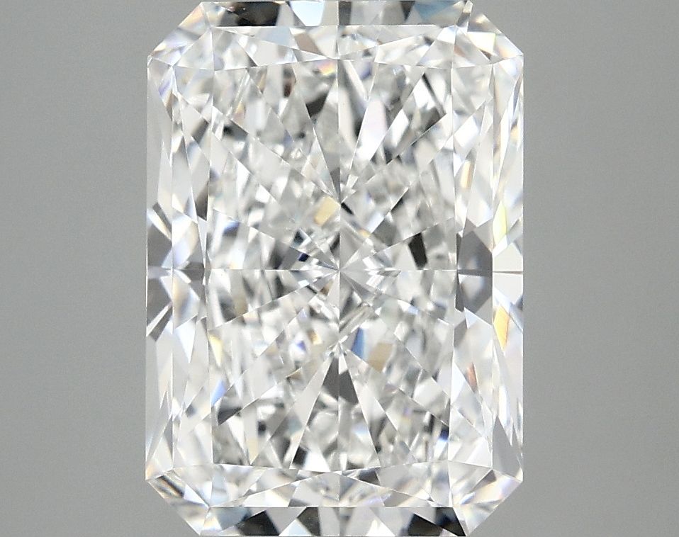 4.02 ct. radiant Lab Grown Diamond front image