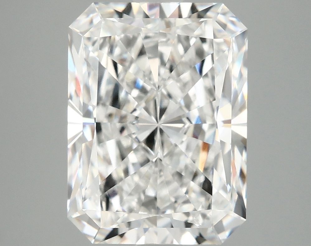 4.87 ct. radiant Lab Grown Diamond front image
