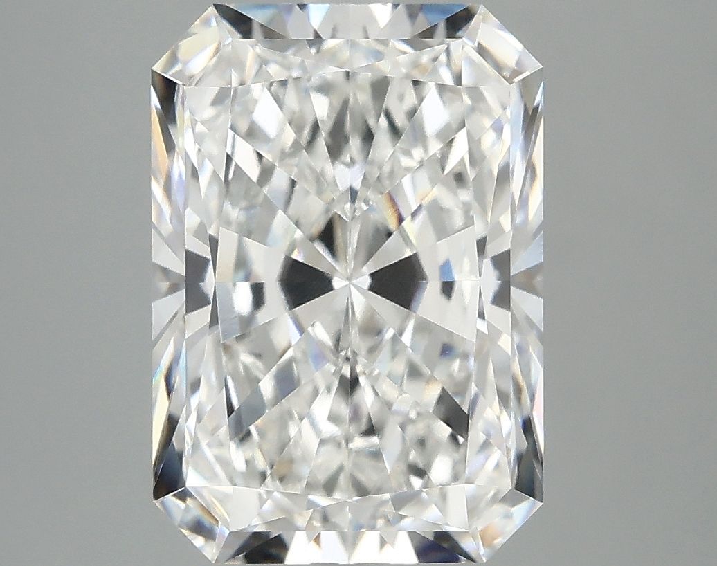 5.04 ct. radiant Lab Grown Diamond front image