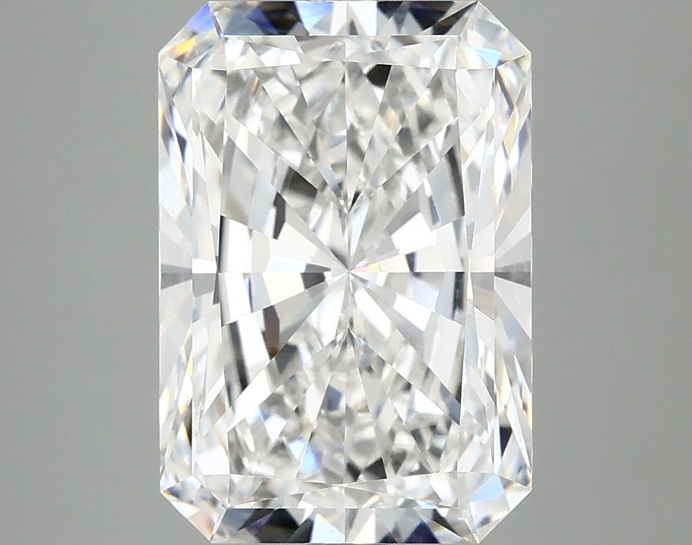 4.20 ct. radiant Lab Grown Diamond front image