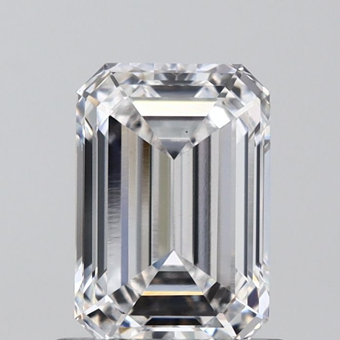 1.04 ct. emerald Lab Grown Diamond front image