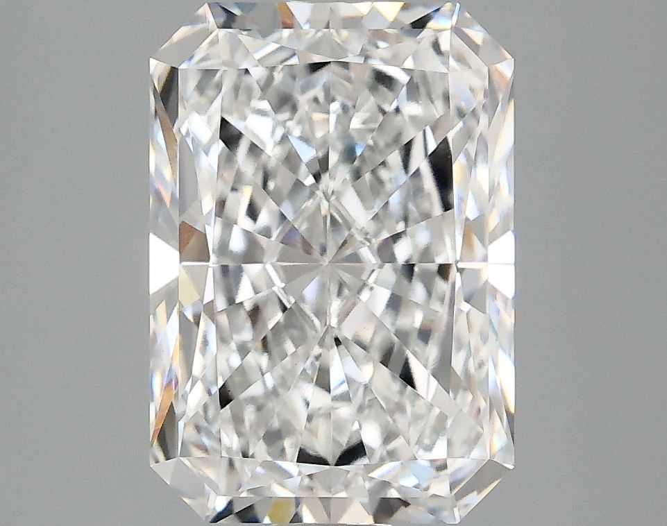 3.08 ct. radiant Lab Grown Diamond front image