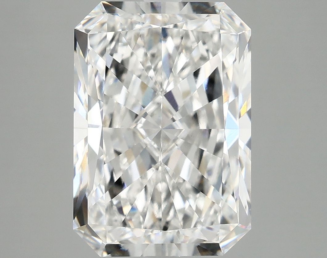 5.00 ct. radiant Lab Grown Diamond front image