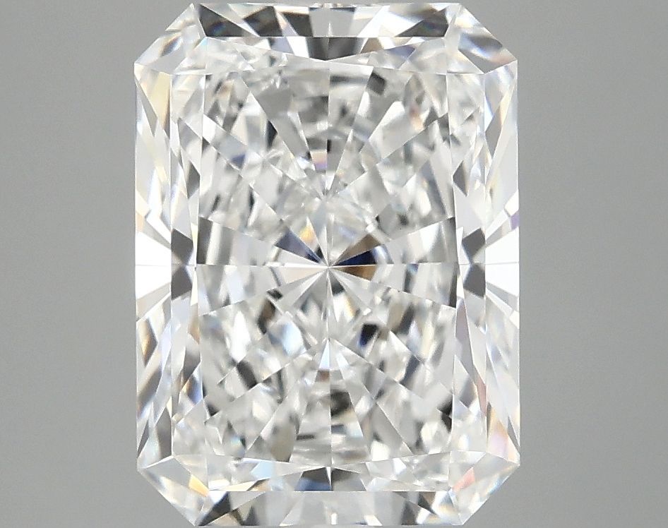 4.03 ct. radiant Lab Grown Diamond front image