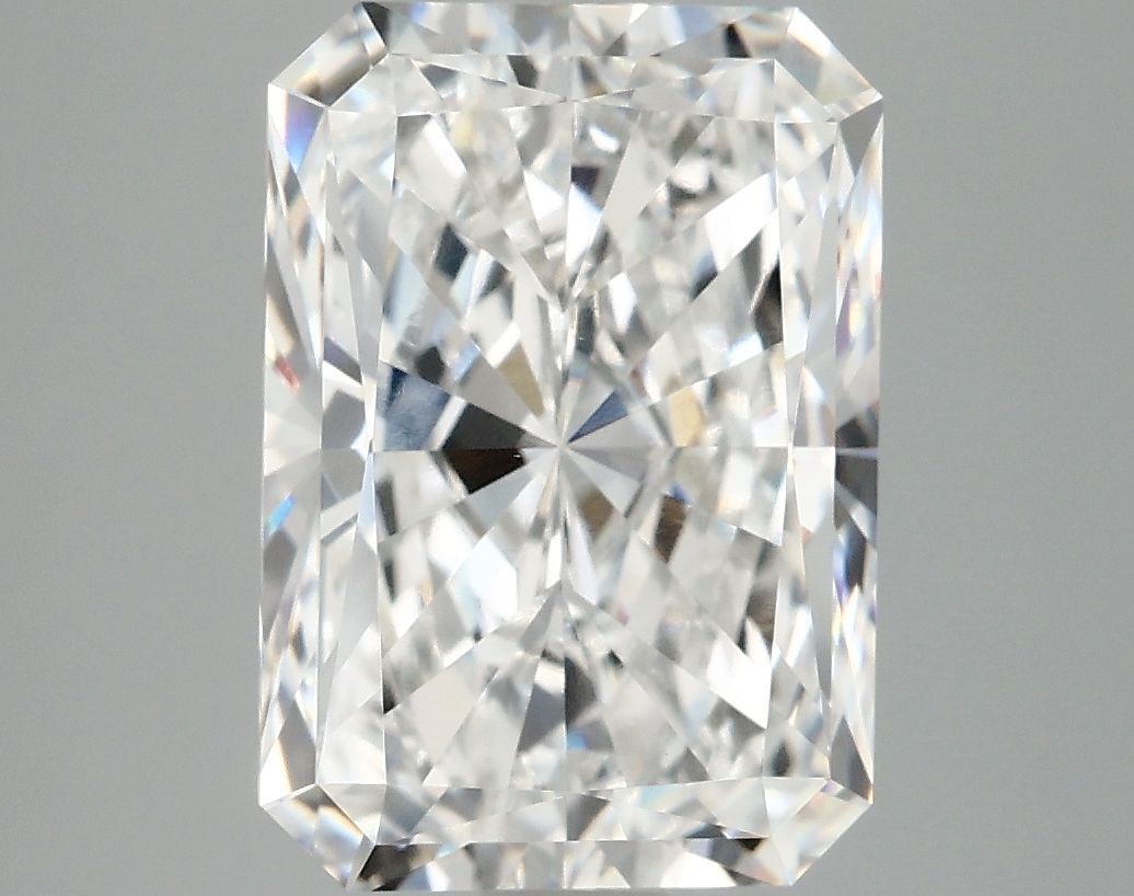 5.01 ct. radiant Lab Grown Diamond front image