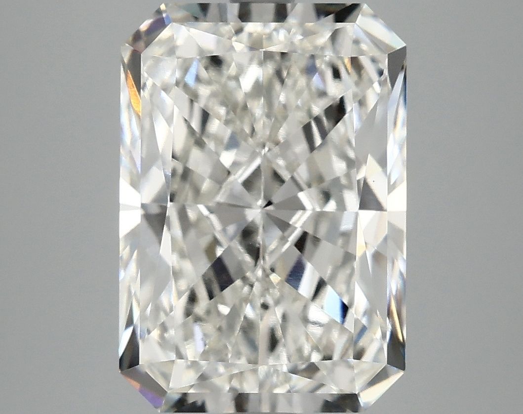 4.87 ct. radiant Lab Grown Diamond front image