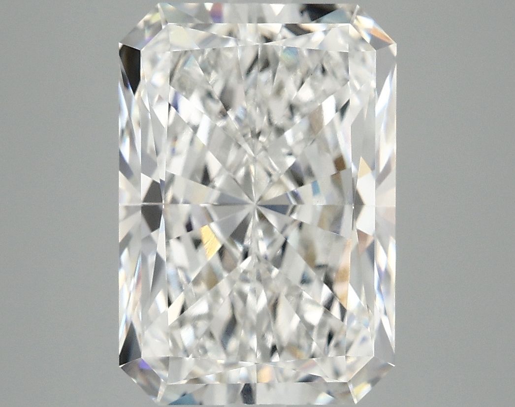 5.00 ct. radiant Lab Grown Diamond front image