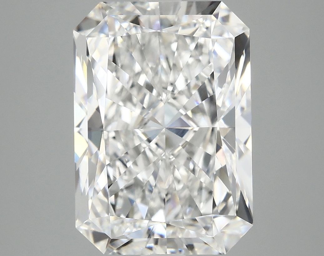 4.92 ct. radiant Lab Grown Diamond front image