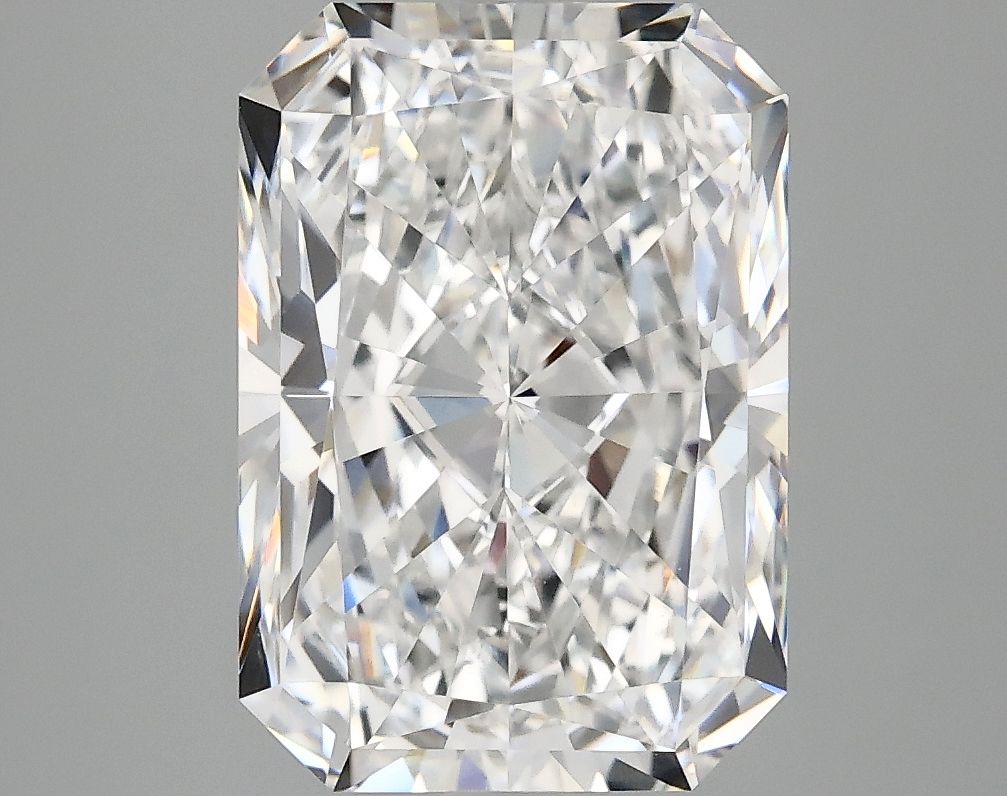 4.03 ct. radiant Lab Grown Diamond front image
