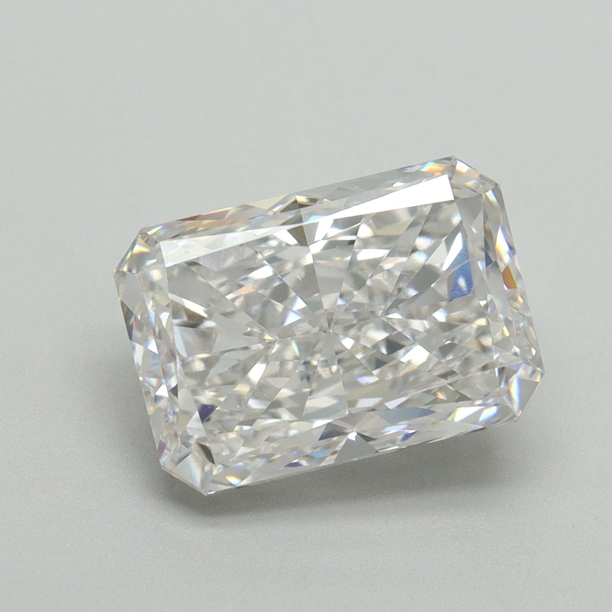 4.03 ct. radiant Lab Grown Diamond front image