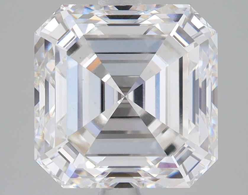 3.56 ct Square Emerald diamond