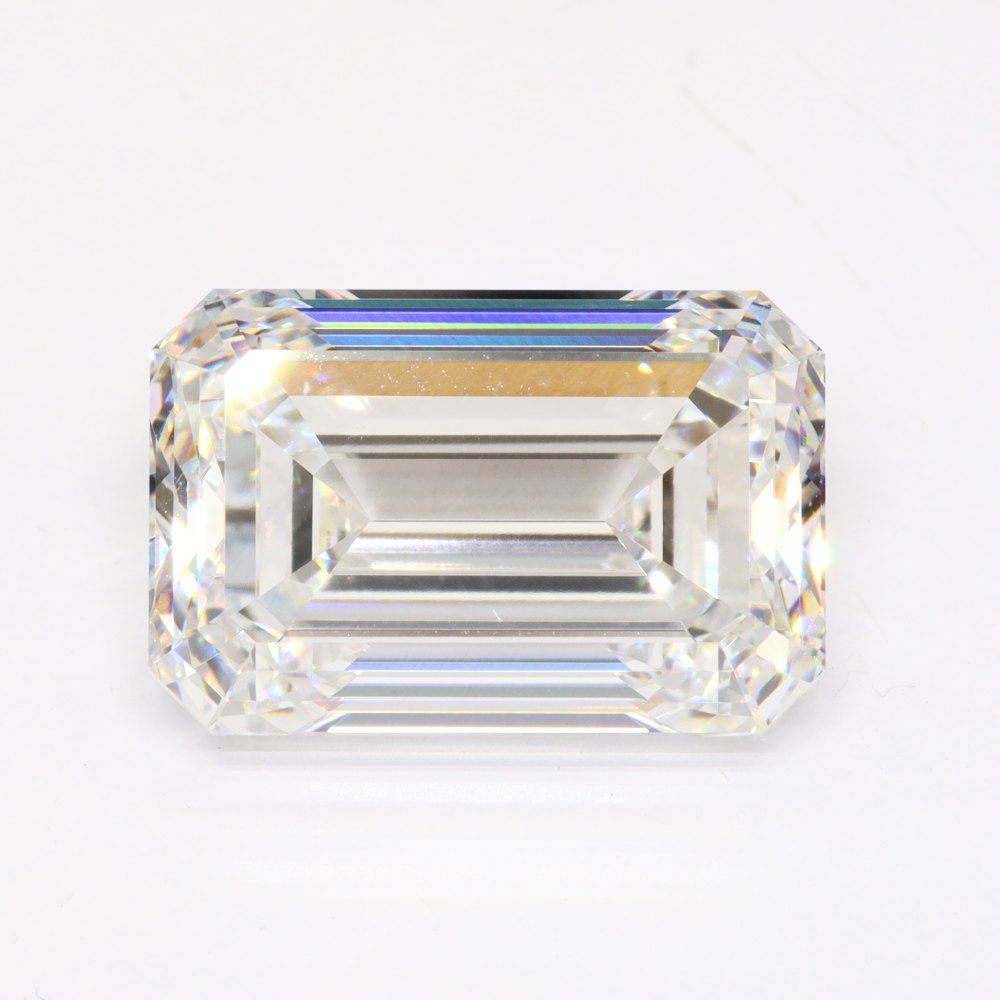 8.51 ct. emerald Lab Grown Diamond front image