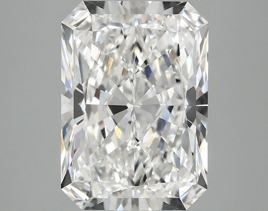 3.09 ct. radiant Lab Grown Diamond front image