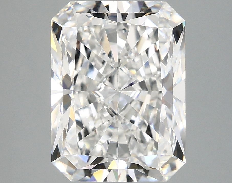 3.88 ct. radiant Lab Grown Diamond front image