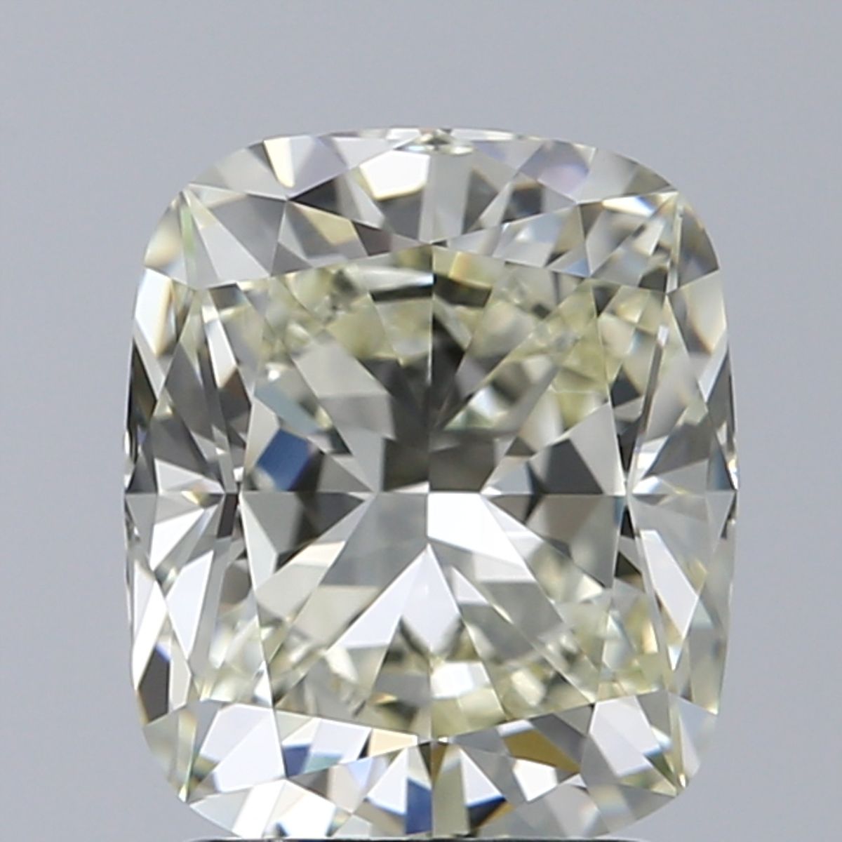 2.01 Carat Cushion brilliant Diamond M IF