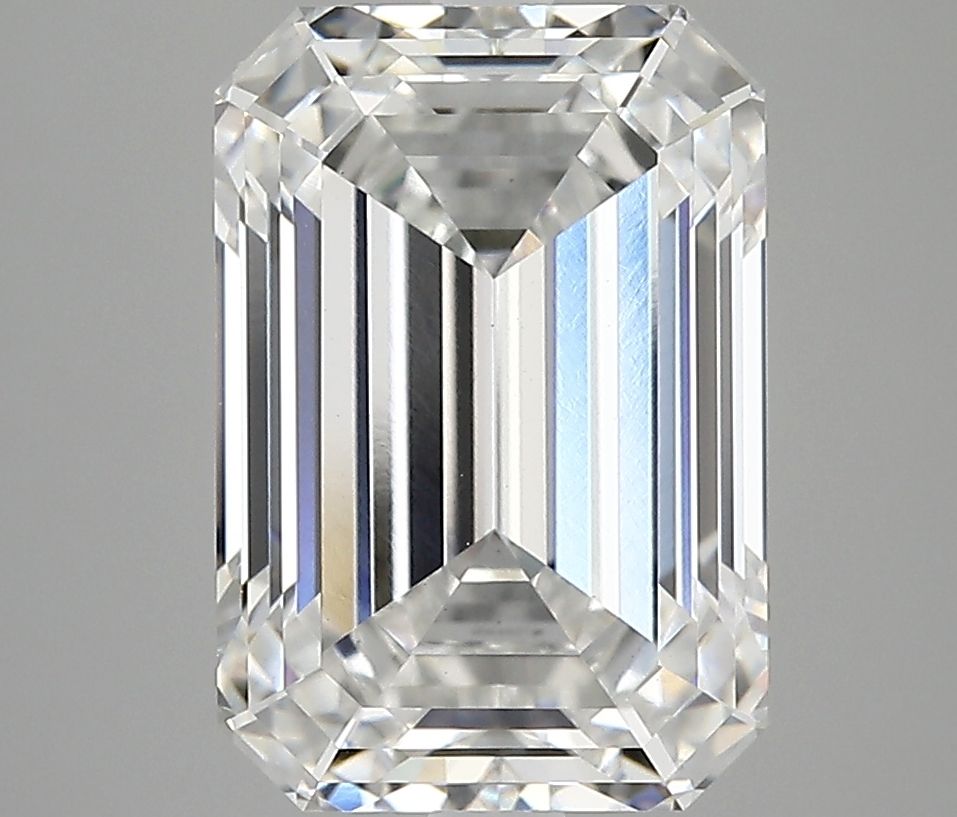 5.10 ct. emerald Lab Grown Diamond front image