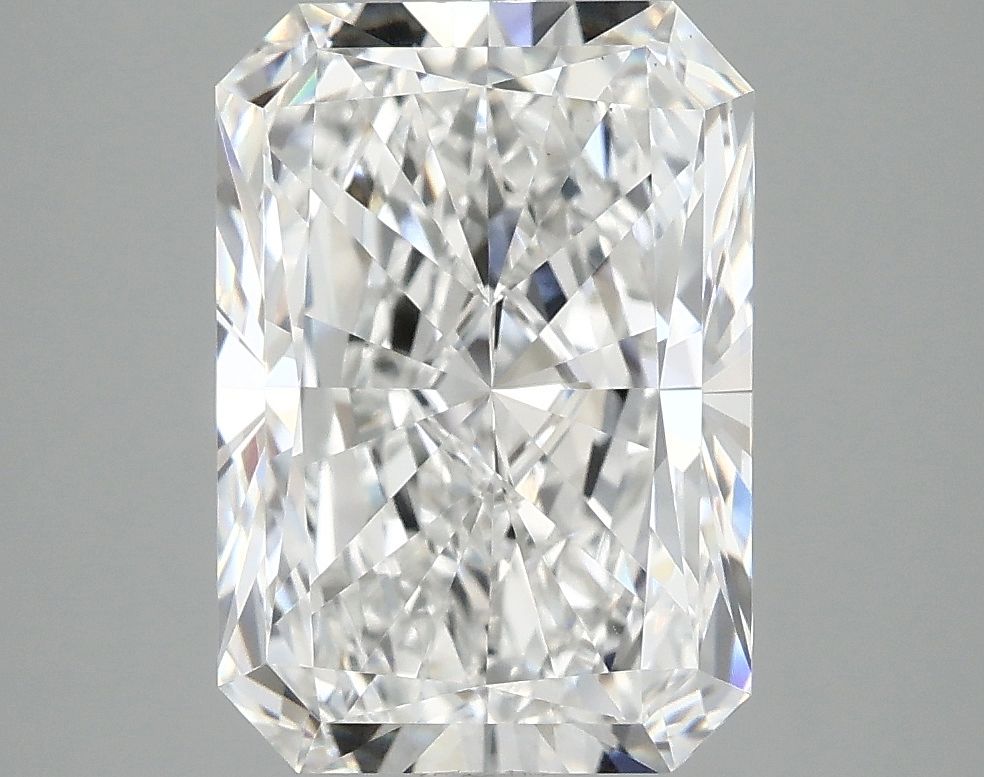 4.02 ct. radiant Lab Grown Diamond front image