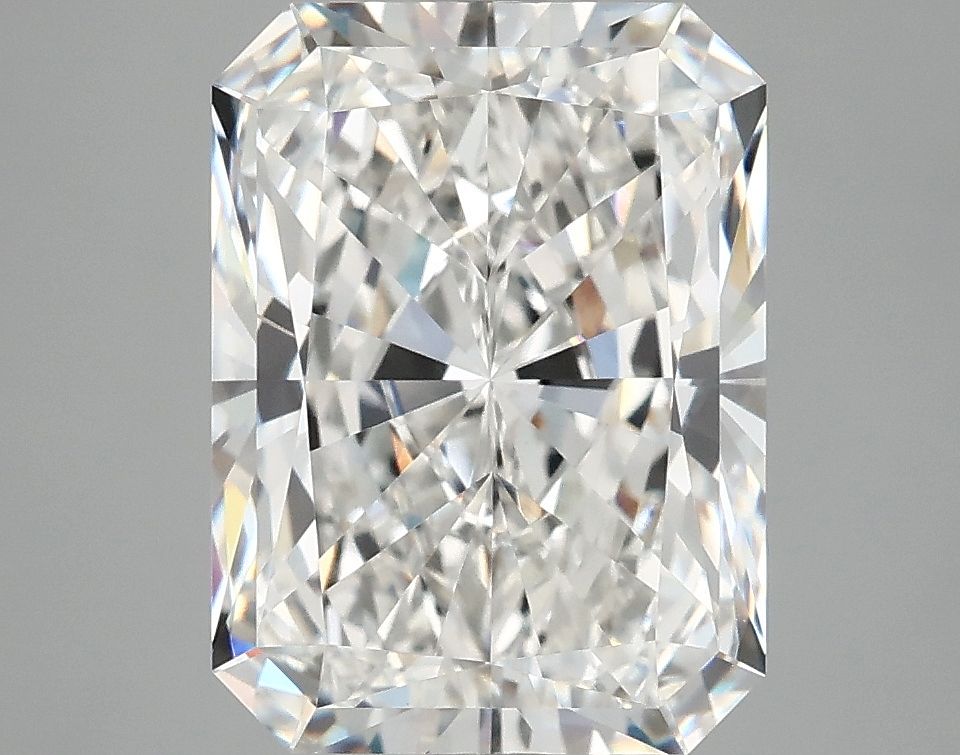 5.04 ct. radiant Lab Grown Diamond front image