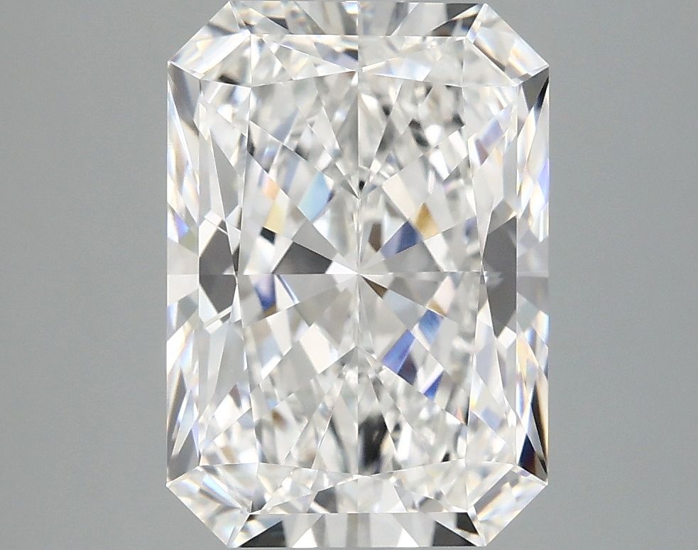 4.10 ct. radiant Lab Grown Diamond front image