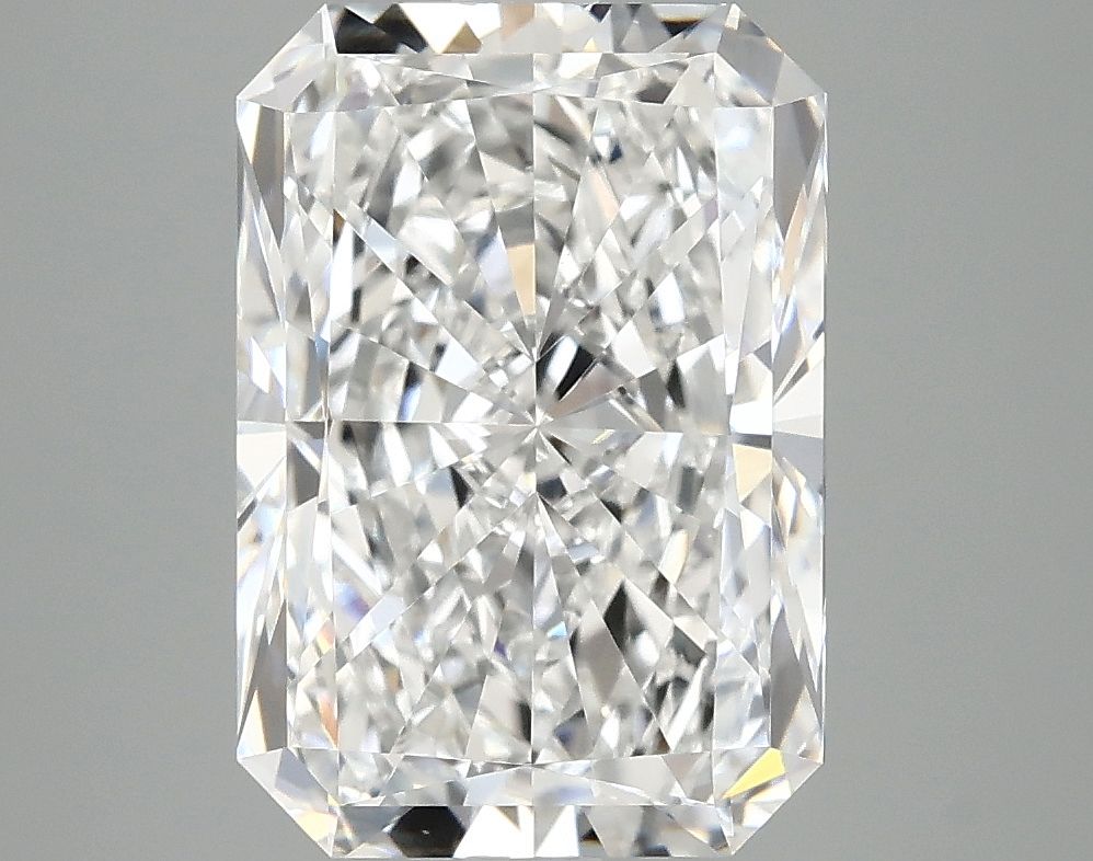 4.02 ct. radiant Lab Grown Diamond front image