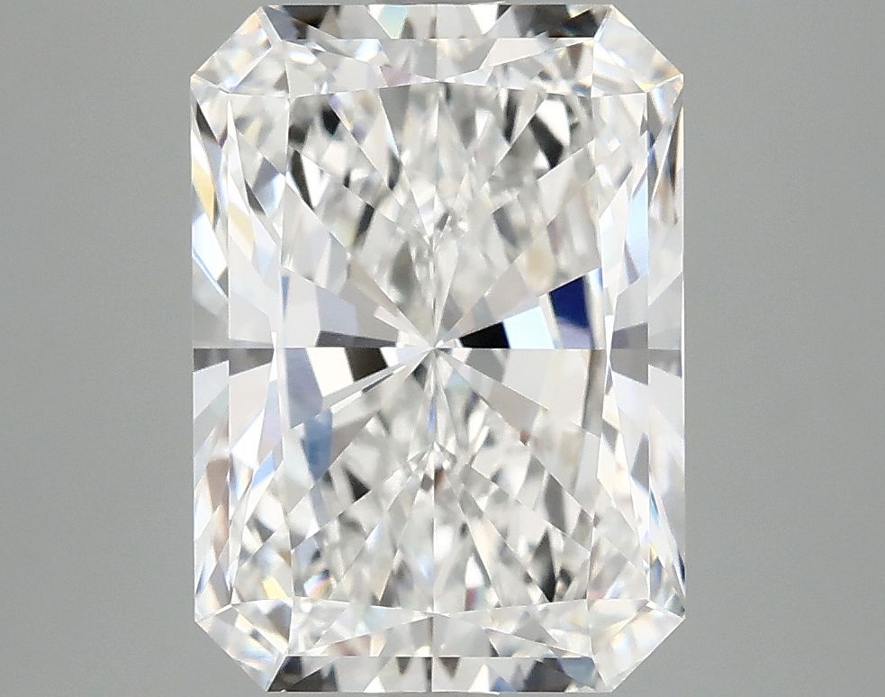 3.93 ct. radiant Lab Grown Diamond front image