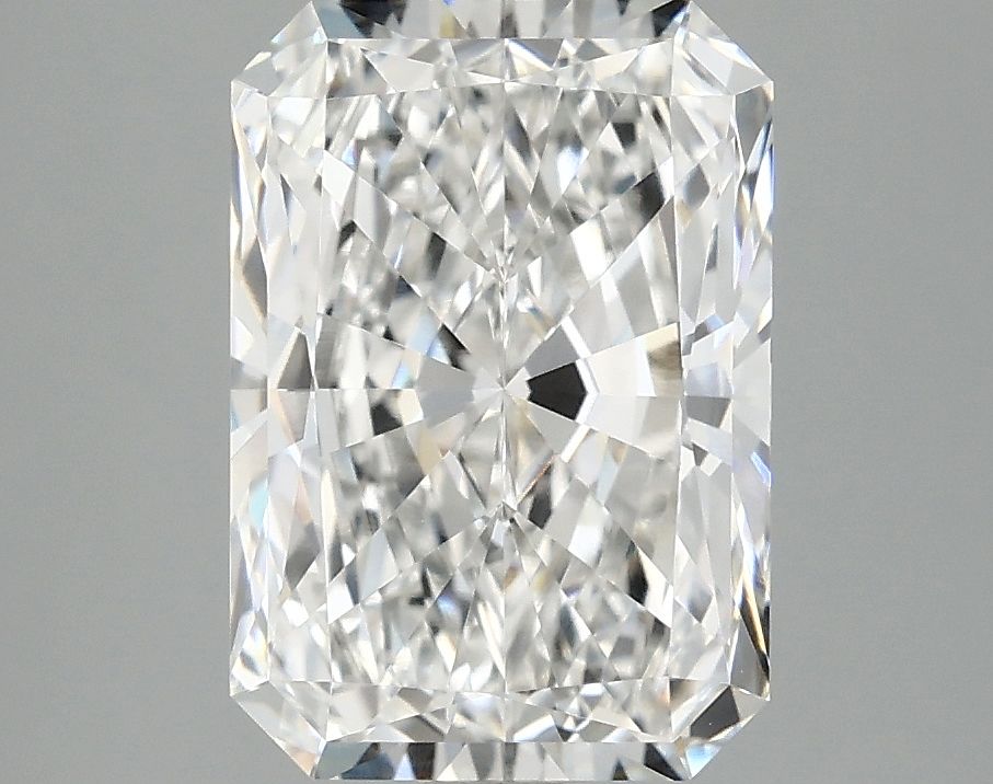 3.09 ct. radiant Lab Grown Diamond front image