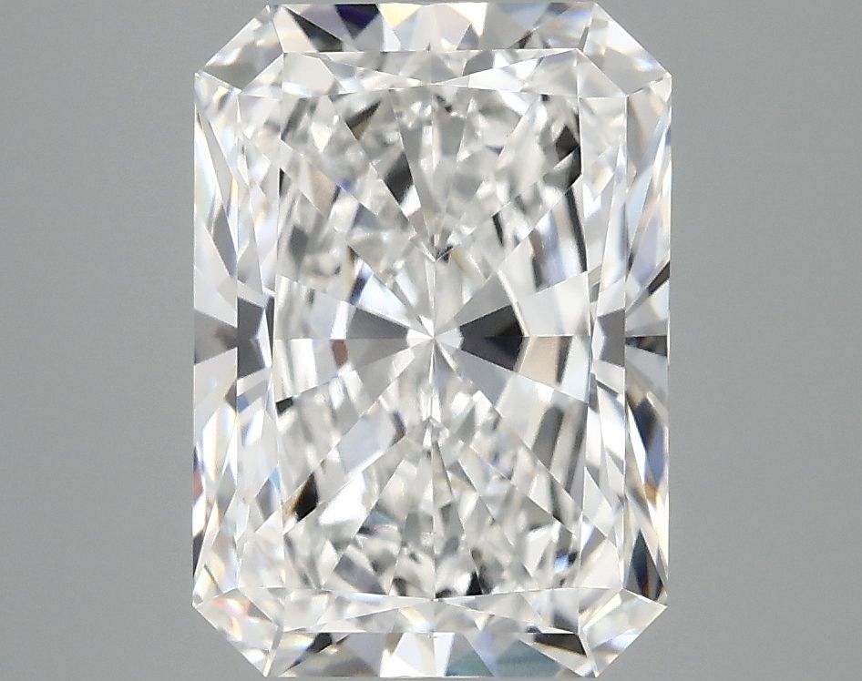 3.76 ct. radiant Lab Grown Diamond front image
