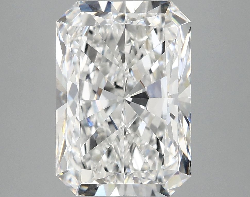 4.07 ct. radiant Lab Grown Diamond front image