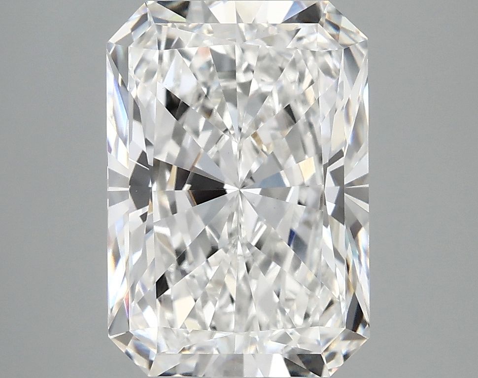 4.19 ct. radiant Lab Grown Diamond front image