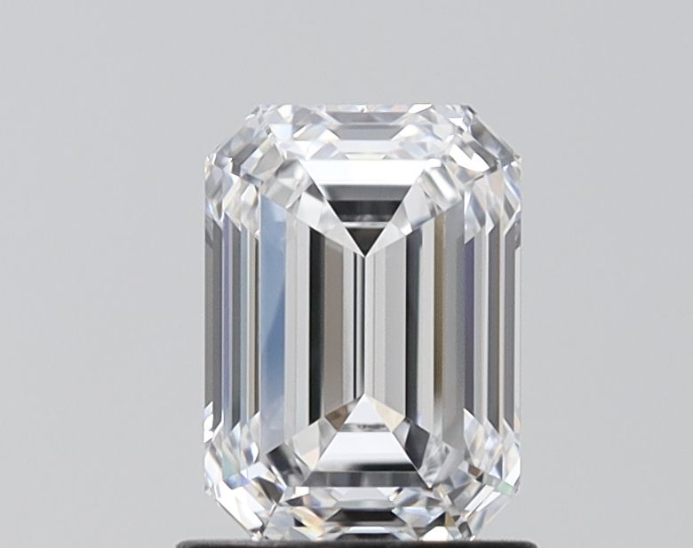 1.32 ct. emerald Lab Grown Diamond front image