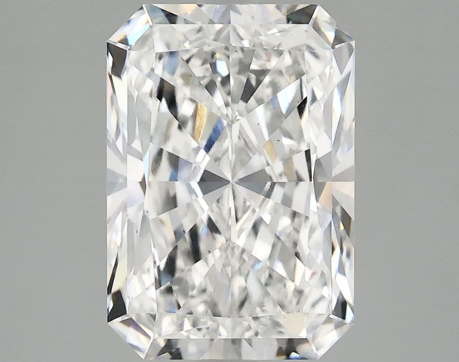 3.08 ct. radiant Lab Grown Diamond front image