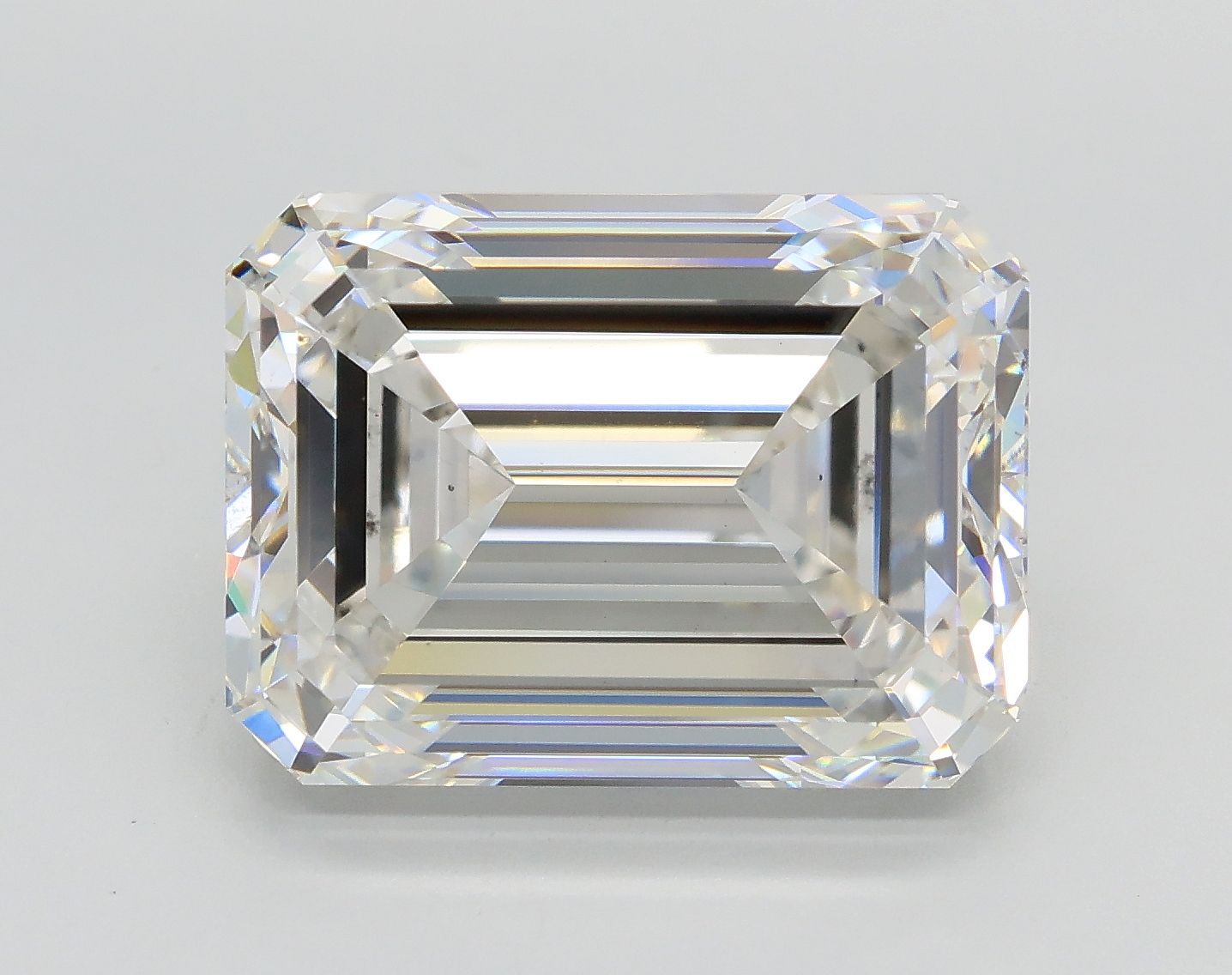 8.03 ct. emerald Lab Grown Diamond front image