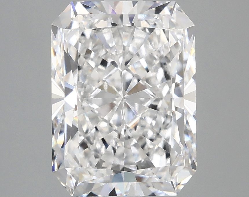 2.92 ct. radiant Lab Grown Diamond front image