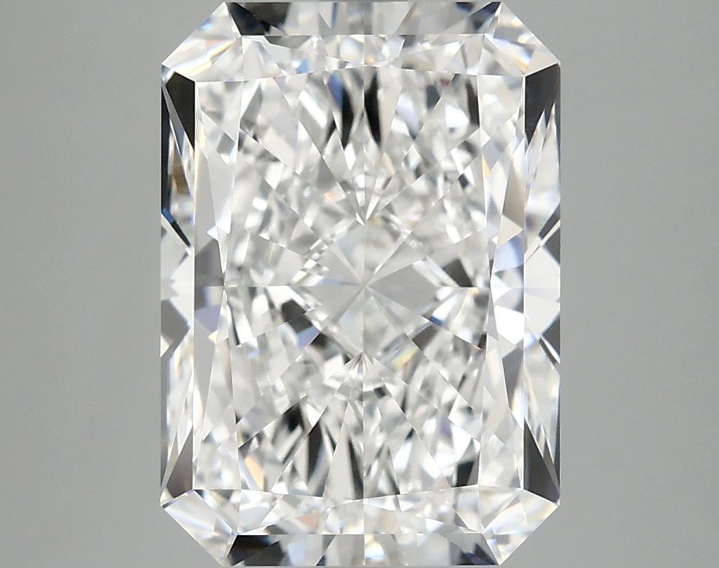 4.88 ct. radiant Lab Grown Diamond front image