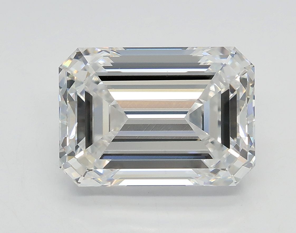 3.50 ct. emerald Lab Grown Diamond front image