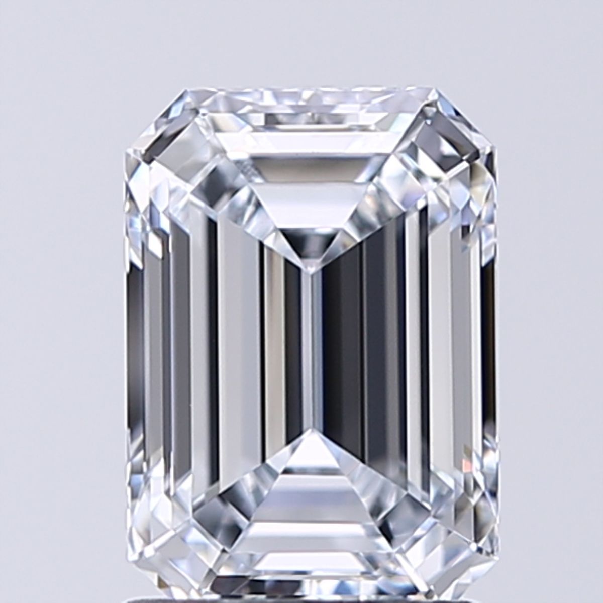 1.53 ct. emerald Lab Grown Diamond front image