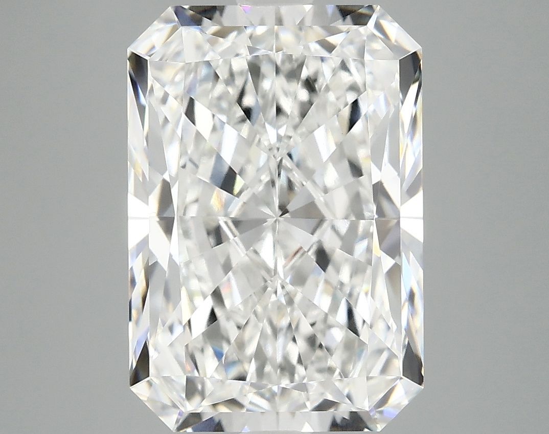 5.09 ct. radiant Lab Grown Diamond front image