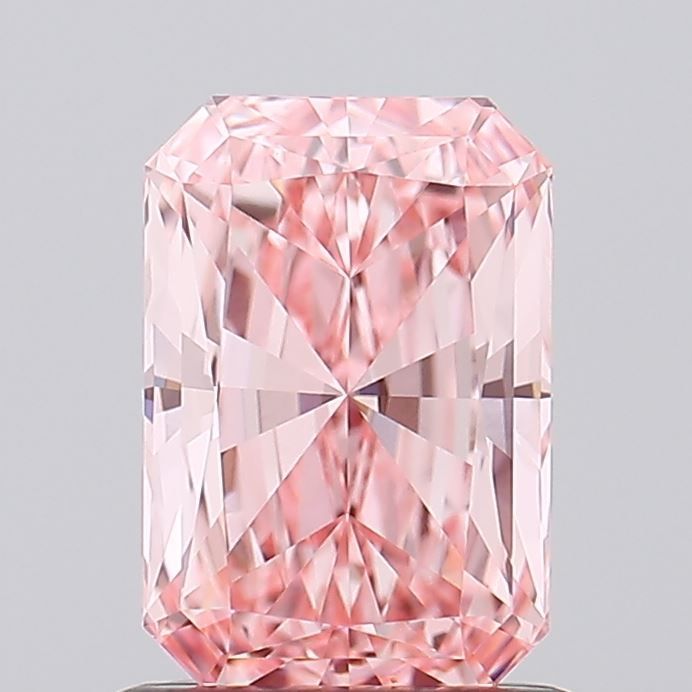 1.04 ct Radiant diamond