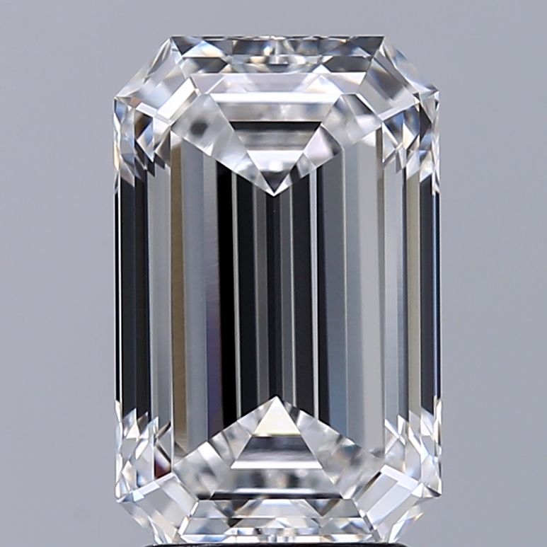 2.84 ct. emerald Lab Grown Diamond front image