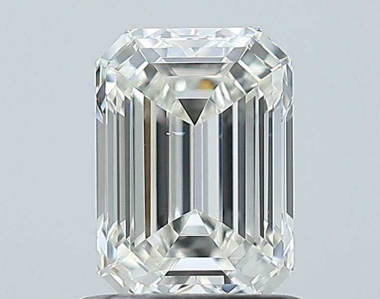 1.01 ct Emerald diamond