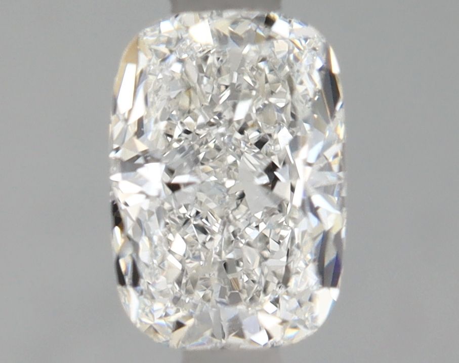 0.88 ct Cushion Brilliant diamond