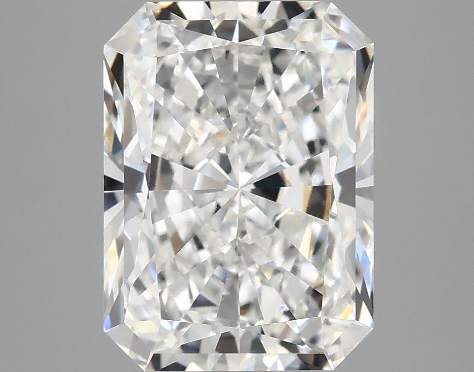 4.10 ct. radiant Lab Grown Diamond front image